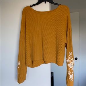 PacSun long sleeve swear